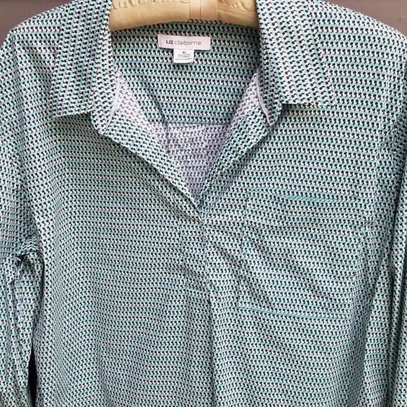 Liz Claiborne Black Blue White Partial button Down Blouse Size XL - Picture 6 of 8
